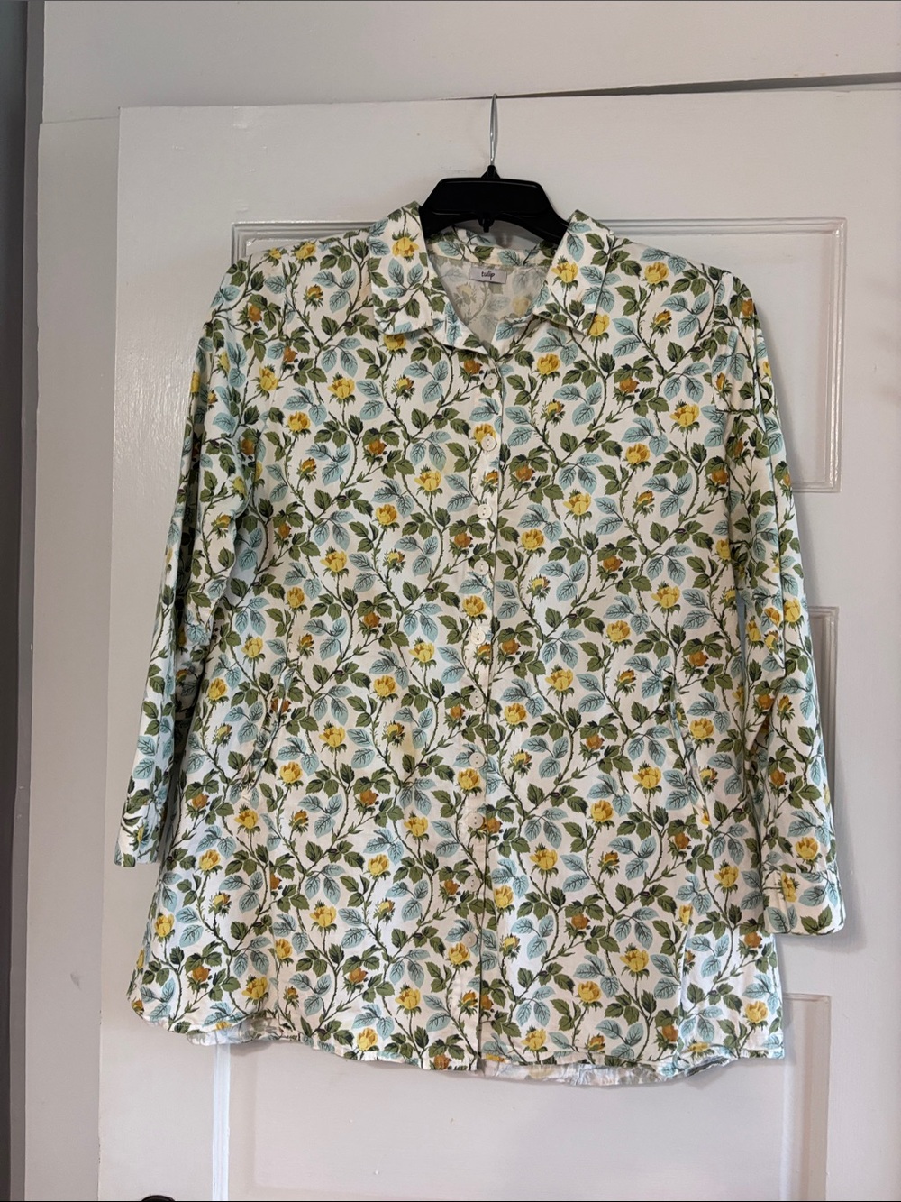 Women's Floral Button-Up Tunic in White and Yellow